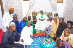 Kwara Pharmacists Pay Courtesy Visit to Emir of Ilorin
